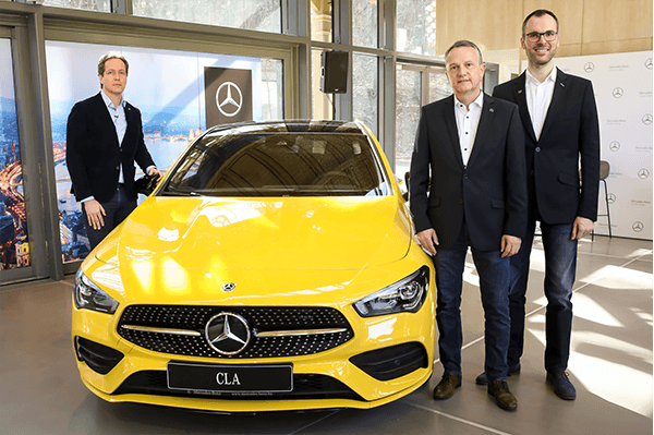 MERCEDES-BENZ CLOSED A VERY SUCCESSFUL YEAR AGAIN