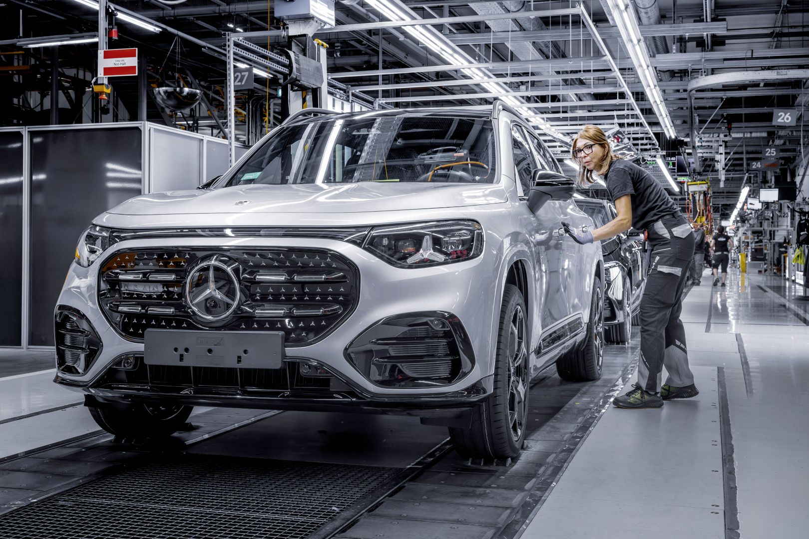 Negyedik egymást követő évben kapnak eredményrészesedést a kecskeméti Mercedes-Benz Gyár dolgozói
